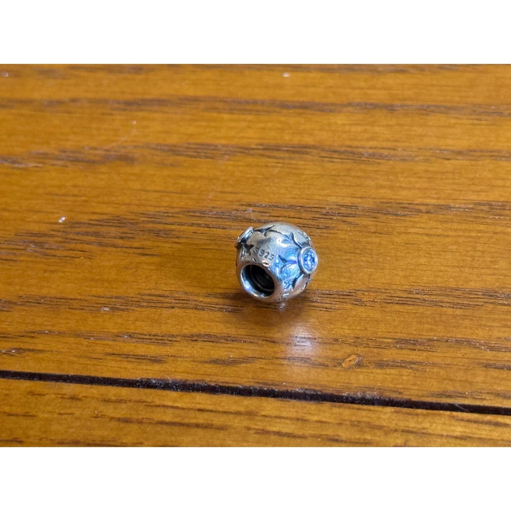 Authentic Pandora Winter Christmas Snowflake Aqua CZ Charm 790367CZA ALE